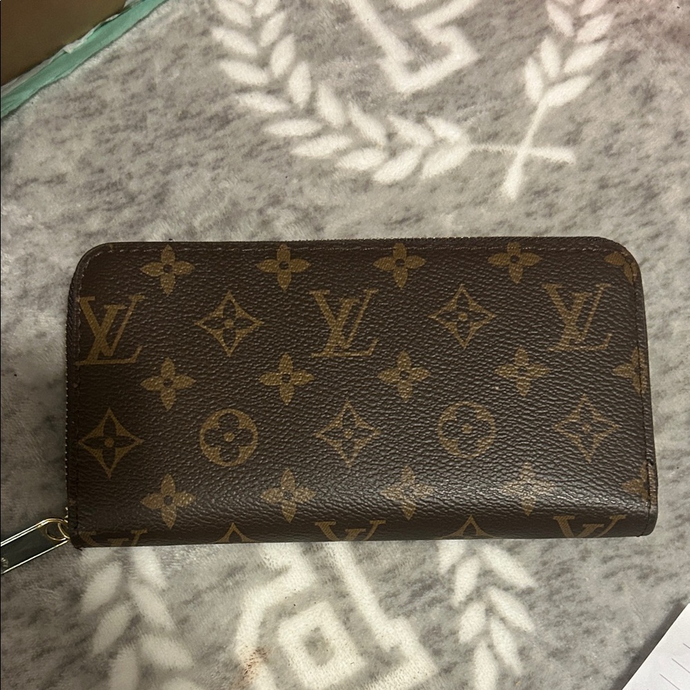 NEW Lux LV Monogram Zip Wallet - Brown & Tan